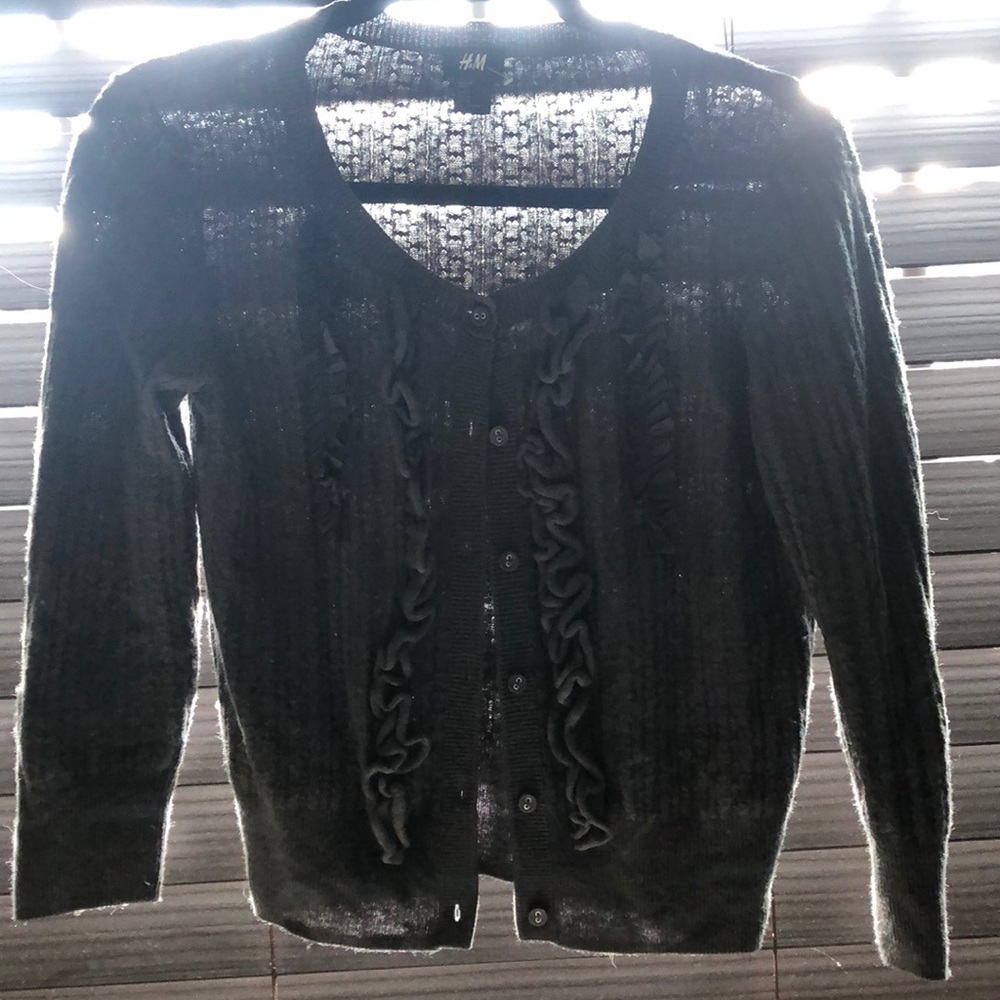 Gray Ruffle H&M 3/4 Sleeve Cardigan